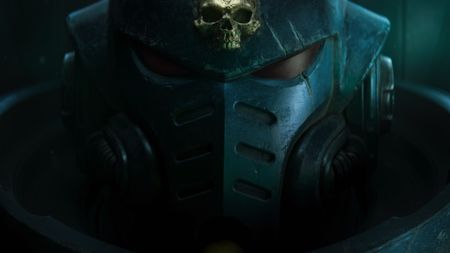 Total War: Warhammer 40,000 screenshot featuring a space marine helmet
